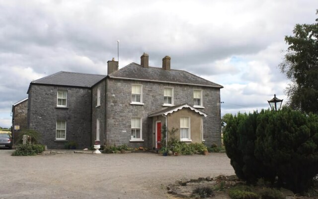 Moate Lodge