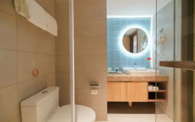 Home Inn·neo (Nanning Qingxiu Wanda Dongge Road Metro Station Branch)