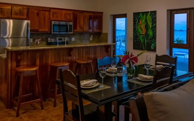 Casas de la Caye Villas