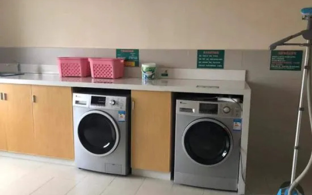 City Zhixin Boutique Hotel (Infrastructure Camp Central Hospital)