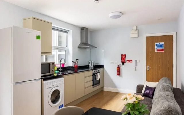 1-bedroom Apartment With Private Garden