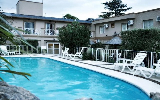 Casa Nostra Hotel