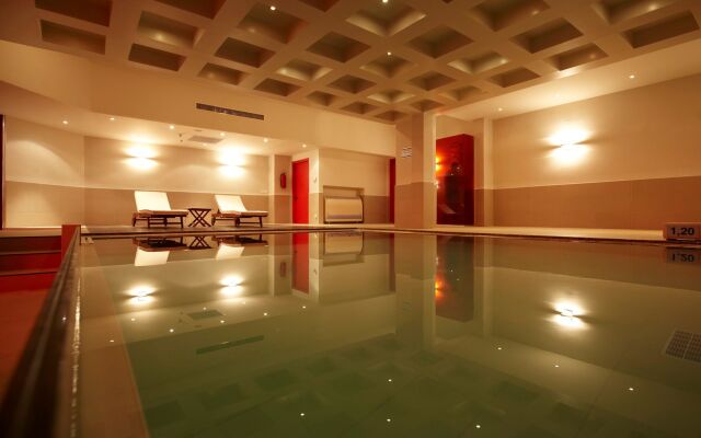 Pearl Seabreeze Suites