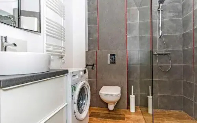 Neptun Apartment Four