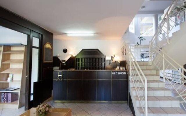 Hotel Adler