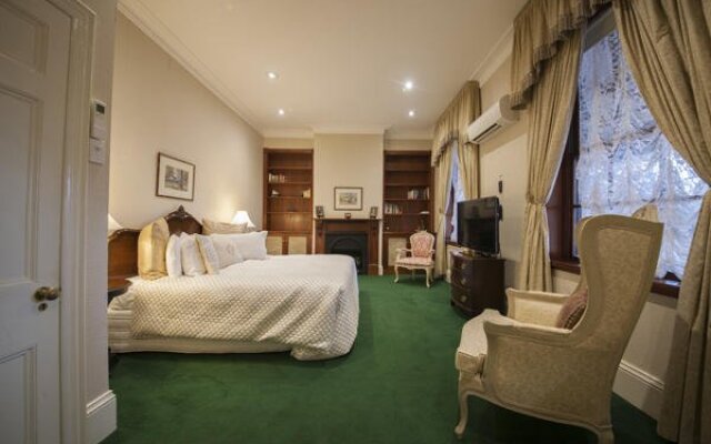 The Old George & Dragon Guesthouse