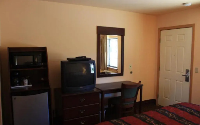 Gold Trail Motor Lodge