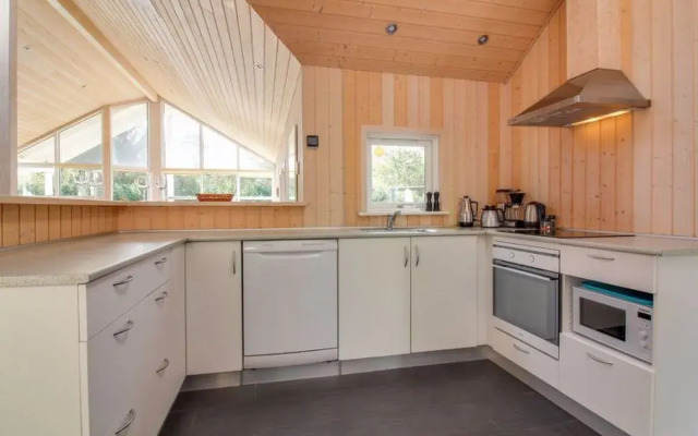 "Alyna" - 850m from the sea in NW Jutland