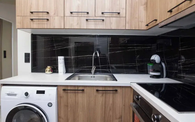 Brand New 1 Bd Apt in Trendy Kipseli
