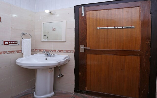 OYO 10926 Home Serene Cottage Bhimtal Road