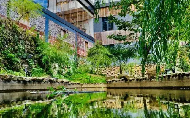 Xinchang Shangshitang Tianmu Mountain Residence