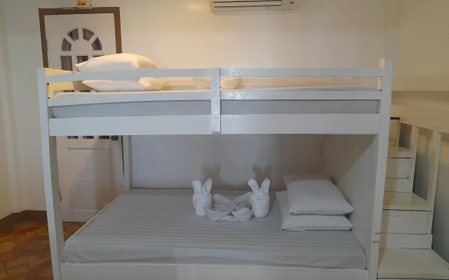 Marnin's Place Boracay