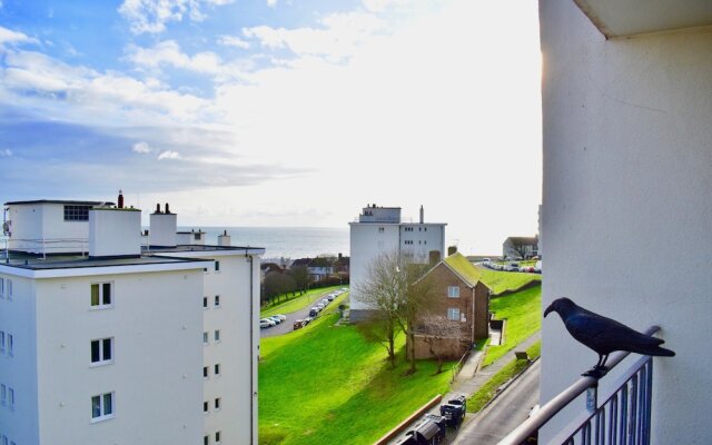 1 Bedroom Apartment With Balcony And Seaviews