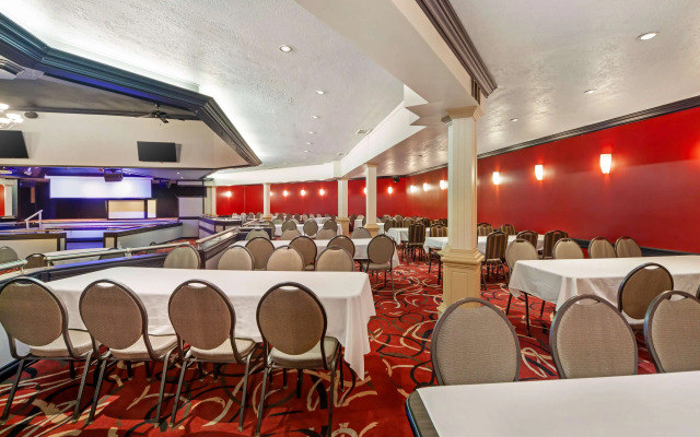 Best Western Plus Mirage Hotel & Resort