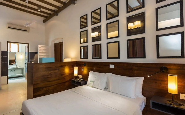 La Villa Hotel