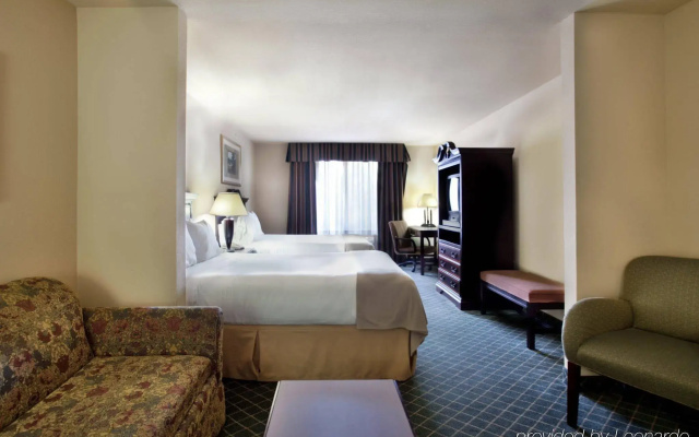 Holiday Inn Express & Suites W. Monroe by IHG