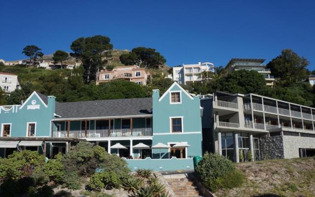 Chapmans Peak Hotel