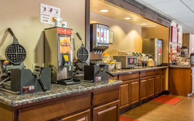 Comfort Suites Near Casinos Norwich-Uncasville CT