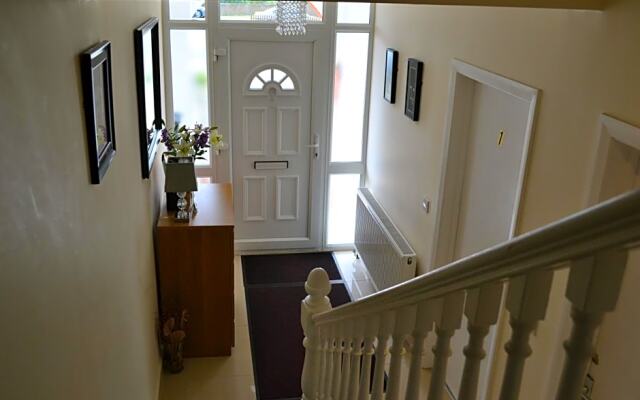 Annies Guest House