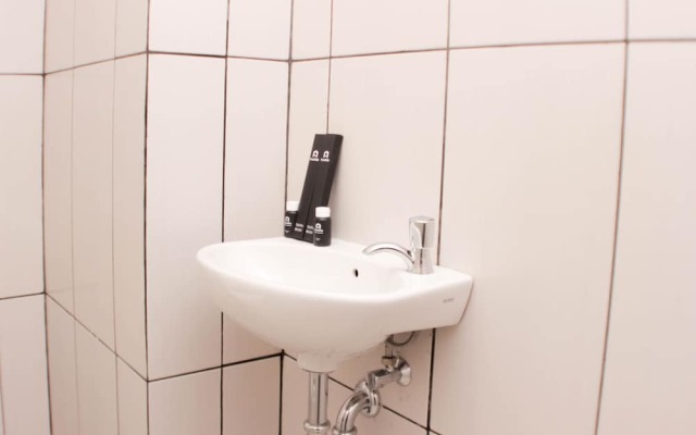 Elegant And Comfy Studio At Grand Kamala Lagoon Apartment