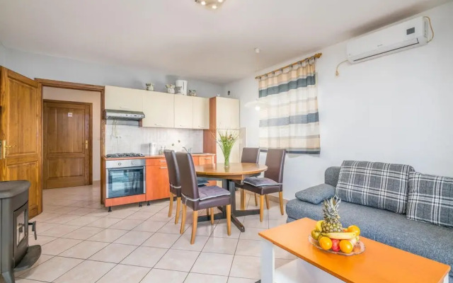 Awesome Apartment in Sveti Vid Miholjice With 1 Bedrooms and Wifi