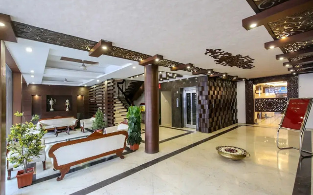 OYO 9857 Hotel Suryaa
