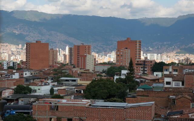 Apartamento 2 alcobas piso alto