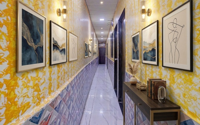 Fabhotel Om Residency