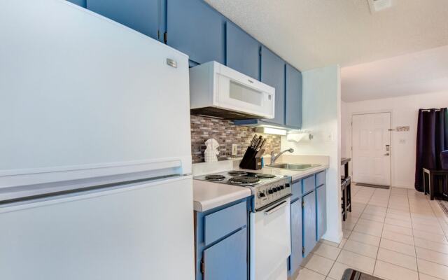 Paradise Mountain Escape by Vtrips