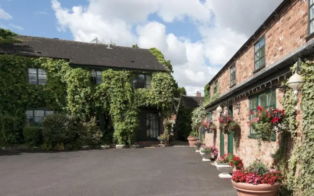 Oak Tree Farm
