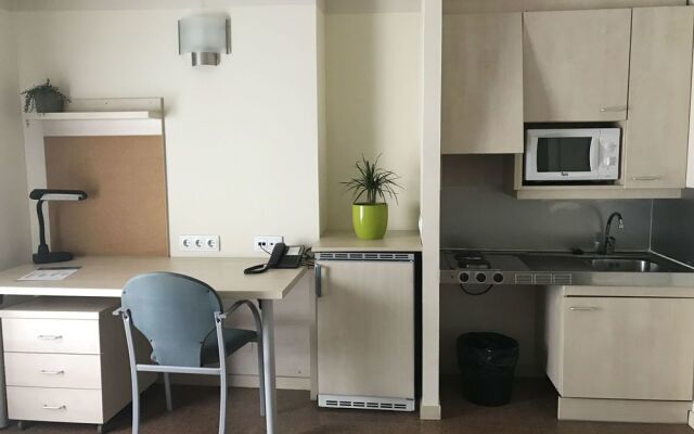 Residencia Universitaria Resa Blas de Otero