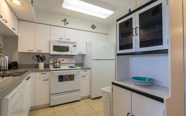 Cove at Sandy Pointe Unit 208a