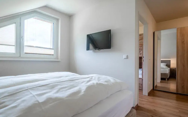 Cozy Apartment in Gosau With Shared Sauna