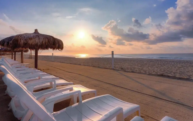 Cabo Oceanfront Resort Condos