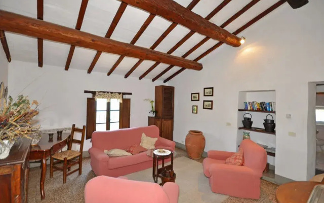 Borgo Elena
