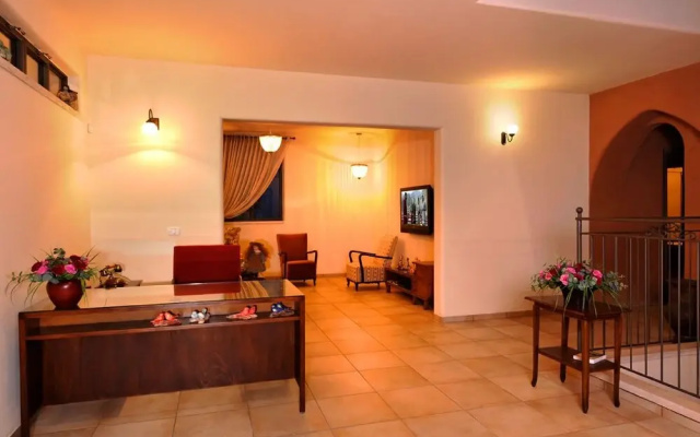 Kami Suites Hotel