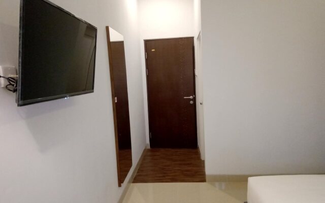 Alzara Hotel