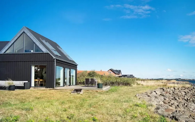 Picturesque Holiday Home in Struer near Sea