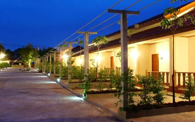 Oasis Resort