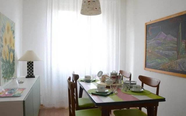 Theia Apartment