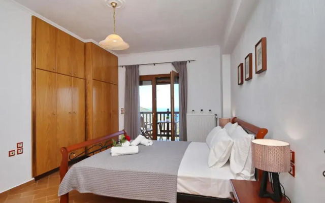 Villa Margini, Aegean Views , Pool Villa, Skopelos