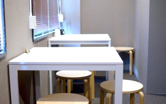 Briller Sakura - Hostel