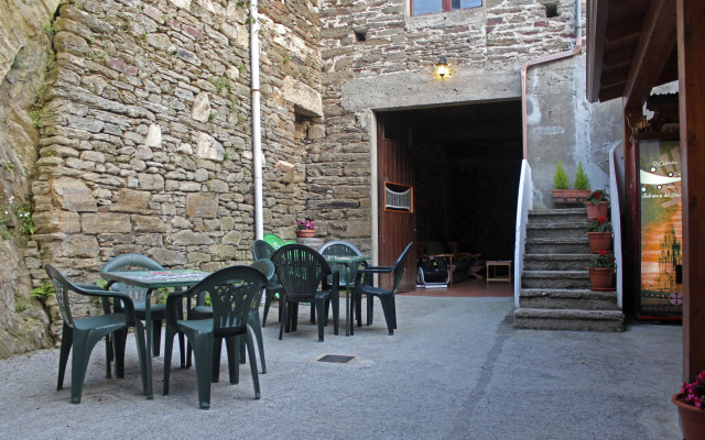 Albergue San Lázaro - Hostel
