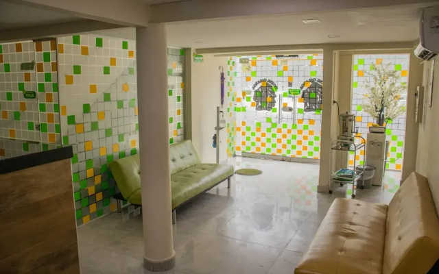 Hotel Calarca N1
