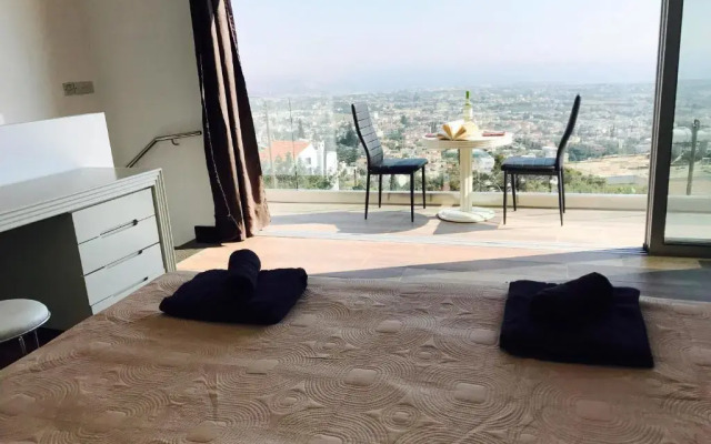 Royal Suite