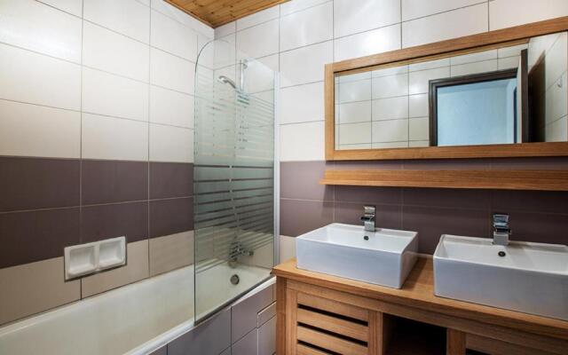 Appartement Val-d'Isère, 2 pièces, 6 personnes - FR-1-519-17