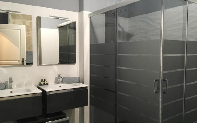 Les suites de Peyrat