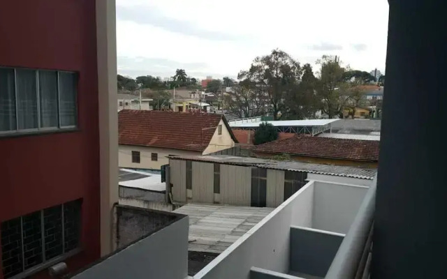 Apart Inteiro na Região Nobre de CTBA