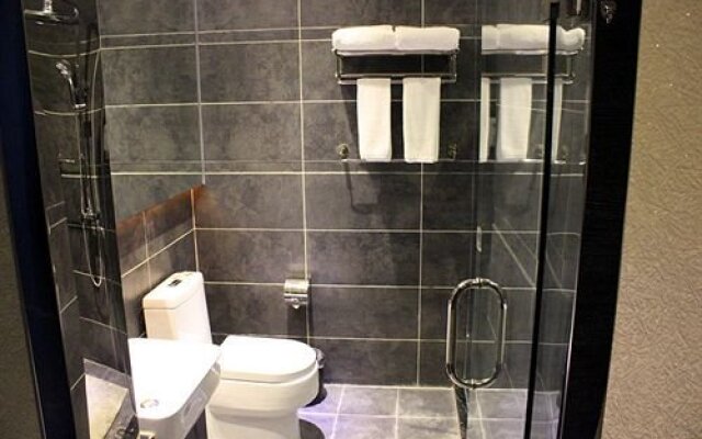 FX Hotel at Technology & Business University
