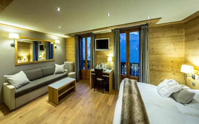 Fleur De Neige Hôtel